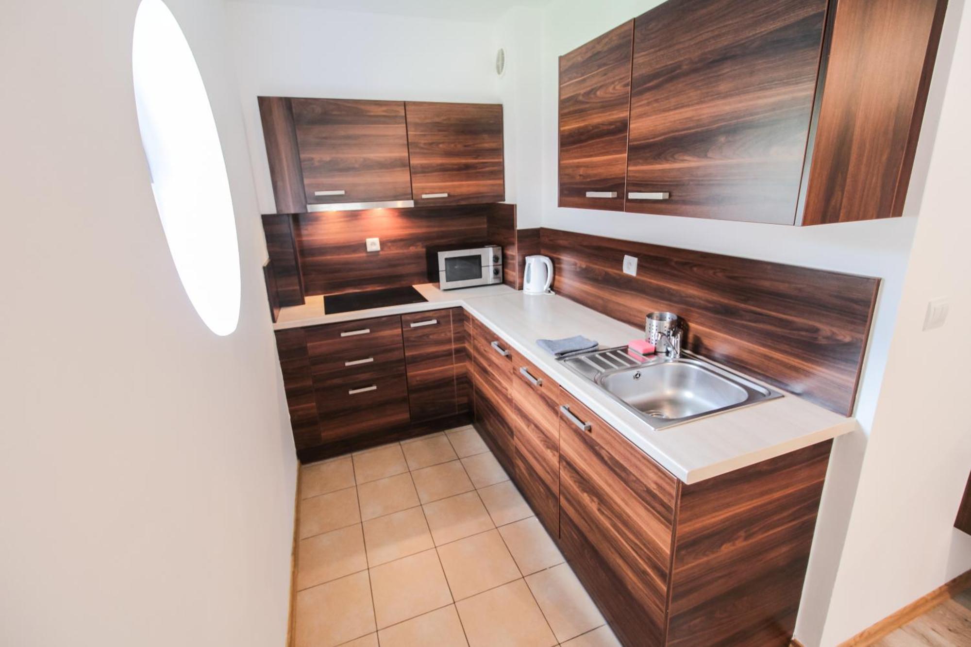 Aparthotel City Center Apartments 크리니차 즈드로이 외부 사진