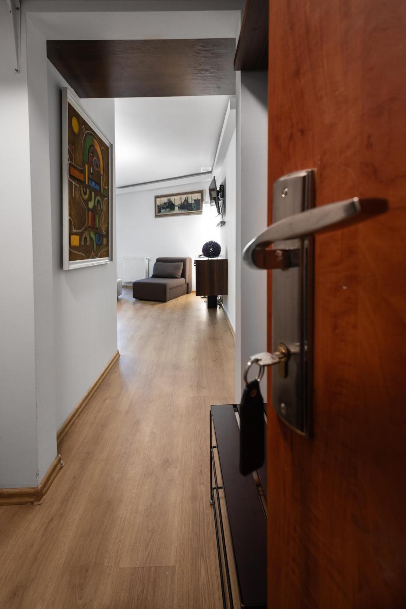 Aparthotel City Center Apartments 크리니차 즈드로이 외부 사진
